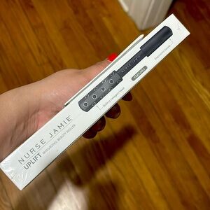 Nurse Jackie Face Roller